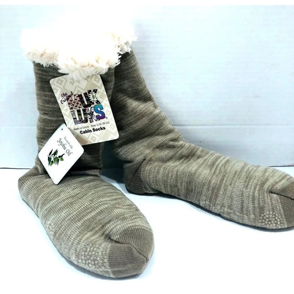 NWT Muk Luks Tan Sherpa Fleece Lined Cabin Slipper Socks Women's L XL Jojoba Oil